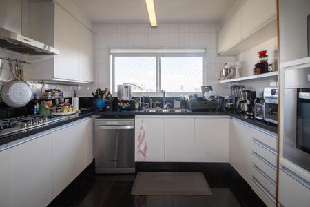 Apartamento à venda com 181m², 3 quartos e 3 vagasCozinha 