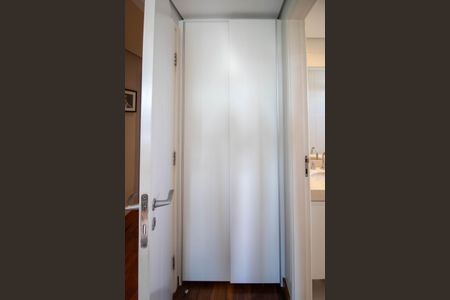 Apartamento à venda com 181m², 3 quartos e 3 vagasSuíte 3