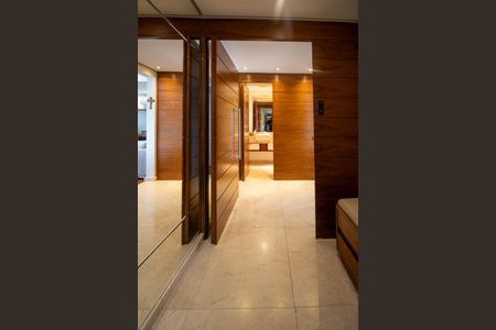 Apartamento à venda com 181m², 3 quartos e 3 vagasHall Privativo