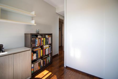 Apartamento à venda com 181m², 3 quartos e 3 vagasSuíte 3