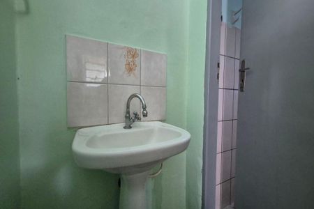 Casa à venda com 400m², 4 quartos e 2 vagas Casa à venda com 400m², 4 quartos e 2 vagasBanheiro