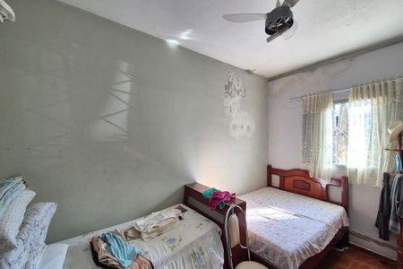 Casa à venda com 400m², 4 quartos e 2 vagas Casa à venda com 400m², 4 quartos e 2 vagasQuarto 1