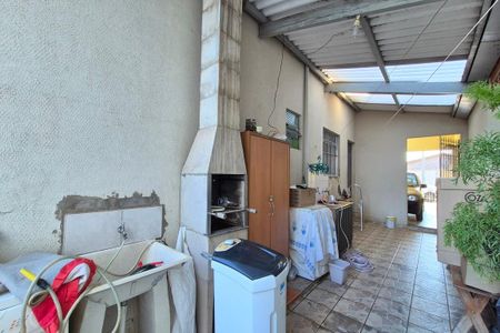 Casa à venda com 400m², 4 quartos e 2 vagas Casa à venda com 400m², 4 quartos e 2 vagasÁrea de Serviço