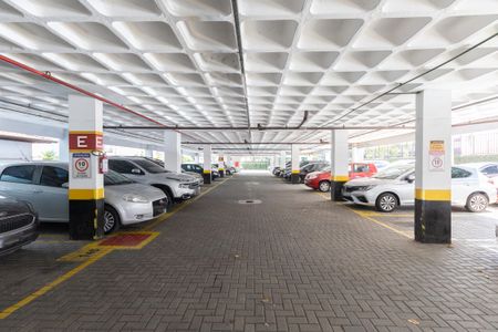 Apartamento à venda com 55m², 3 quartos e 1 vaga Apartamento à venda com 55m², 3 quartos e 1 vagaGaragem