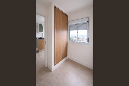 Quarto 1 de apartamento à venda com 2 quartos, 42m² em Vila Yolanda, Osasco