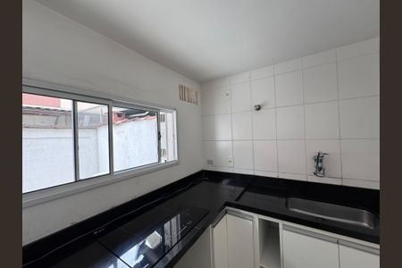 Casa de condomínio para alugar com 82m², 3 quartos e 1 vaga Casa de condomínio para alugar com 82m², 3 quartos e 1 vagaCozinha