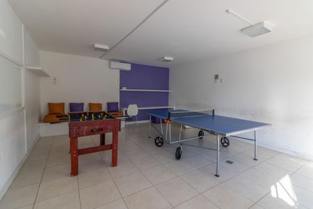 Casa de condomínio para alugar com 82m², 3 quartos e 1 vaga Casa de condomínio para alugar com 82m², 3 quartos e 1 vagaÁrea comum