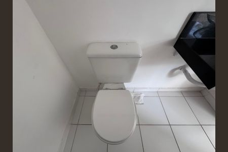 Casa de condomínio para alugar com 82m², 3 quartos e 1 vaga Casa de condomínio para alugar com 82m², 3 quartos e 1 vagaLavabo