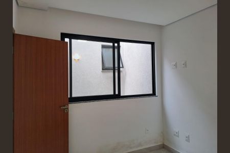 Casa à venda com 212m², 3 quartos e 3 vagasQuarto 2