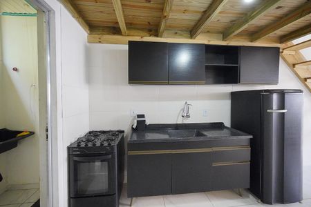 Cozinha de kitnet/studio para alugar com 1 quarto, 31m² em Potecas, São José