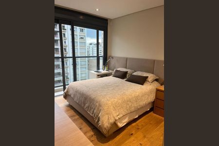 Apartamento à venda com 3 quartos, 205m² em Cerqueira César, São Paulo