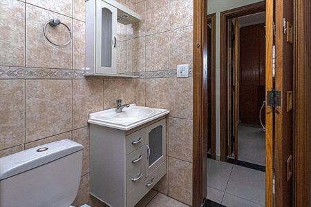Apartamento para alugar com 62m², 3 quartos e 1 vagabanheiro social_3