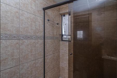 Apartamento para alugar com 62m², 3 quartos e 1 vagabanheiro social_2