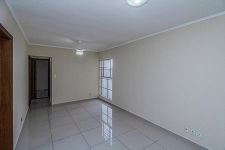 Apartamento para alugar com 62m², 3 quartos e 1 vagasala_2