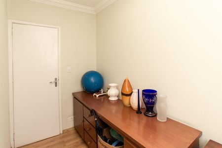 Apartamento à venda com 72m², 3 quartos e 2 vagasQuarto 3