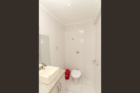 Apartamento à venda com 72m², 3 quartos e 2 vagasBanheiro