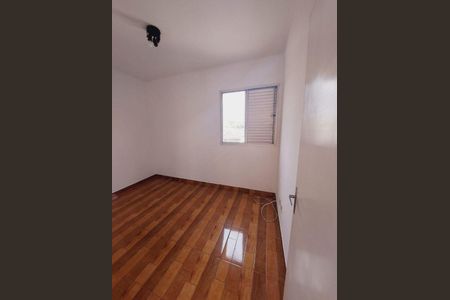 Apartamento à venda com 2 quartos, 52m² em Parque Maria Domitila, São Paulo