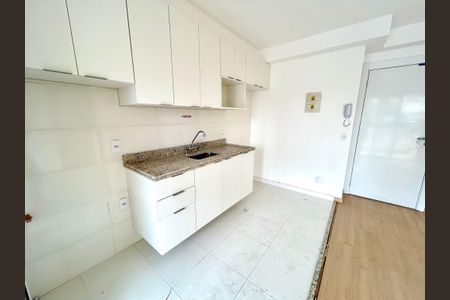 Apartamento para alugar com 46m², 2 quartos e 1 vaga Apartamento para alugar com 46m², 2 quartos e 1 vagaCozinha