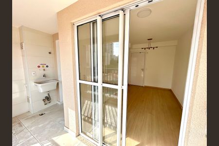 Varanda da Sala de apartamento para alugar com 2 quartos, 46m² em Jardim Flor da Montanha, Guarulhos