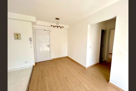Apartamento para alugar com 46m², 2 quartos e 1 vaga Apartamento para alugar com 46m², 2 quartos e 1 vagaSala