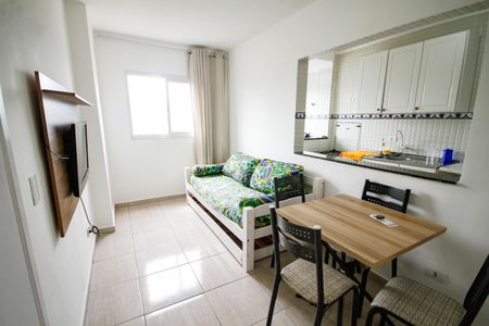 Sala de apartamento para alugar com 1 quarto, 40m² em Vila Tupi, Praia Grande