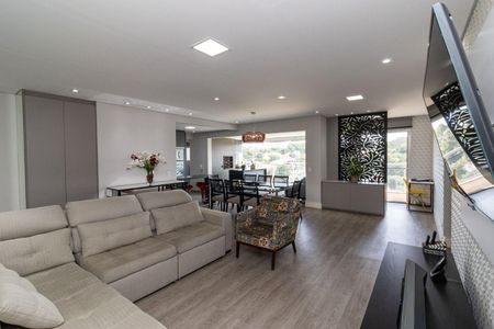 Apartamento à venda com 3 quartos, 157m² em Vila Anastácio, São Paulo