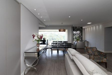 Apartamento à venda com 3 quartos, 157m² em Vila Anastácio, São Paulo