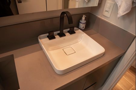 Apartamento à venda com 68m², 2 quartos e 1 vagaBanheiro da Suíte