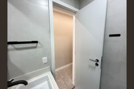 Casa à venda com 390m², 4 quartos e 3 vagasBanheiro Social