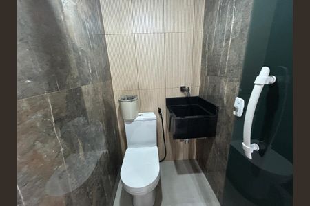 Casa à venda com 390m², 4 quartos e 3 vagasLavabo