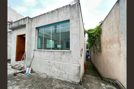 Casa à venda com 390m², 4 quartos e 3 vagasFachada