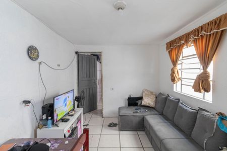 Casa à venda com 150m², 6 quartos e sem vagaCasa 3 Sala