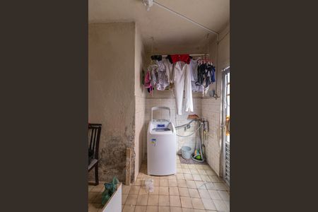 Casa à venda com 150m², 6 quartos e sem vagaCasa 2 Área de Serviço