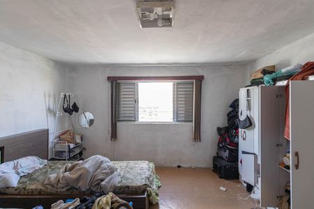 Casa à venda com 150m², 6 quartos e sem vagaCasa 2 Quarto