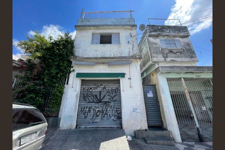 Casa à venda com 150m², 6 quartos e sem vagaFachada+Placa 