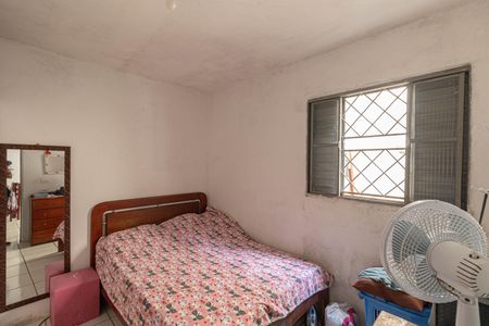 Casa à venda com 150m², 6 quartos e sem vagaCasa 3 Quarto