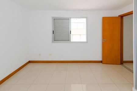 Apartamento à venda com 3 quartos, 130m² em Buritis, Belo Horizonte