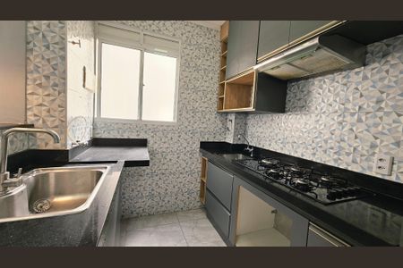 Apartamento à venda com 2 quartos, 55m² em Jardim das Tulipas, Jundiaí