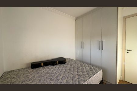 Apartamento à venda com 100m², 3 quartos e 2 vagasQuarto 