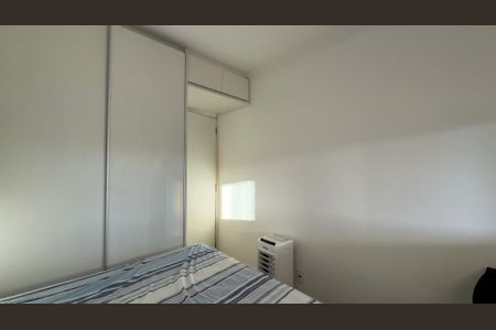 Apartamento à venda com 100m², 3 quartos e 2 vagasQuarto 2