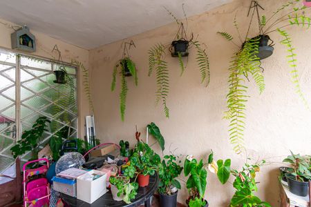 Casa para alugar com 156m², 3 quartos e 1 vaga Casa para alugar com 156m², 3 quartos e 1 vagaVaranda