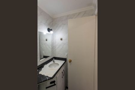 Apartamento para alugar com 65m², 3 quartos e 1 vaga Apartamento para alugar com 65m², 3 quartos e 1 vagaBanheiro da Suíte