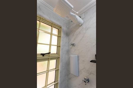 Apartamento para alugar com 65m², 3 quartos e 1 vaga Apartamento para alugar com 65m², 3 quartos e 1 vagaBanheiro da Suíte