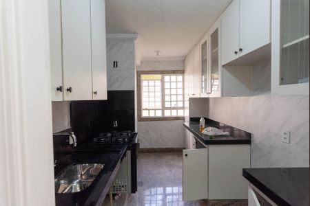 Apartamento para alugar com 65m², 3 quartos e 1 vaga Apartamento para alugar com 65m², 3 quartos e 1 vagaCozinha
