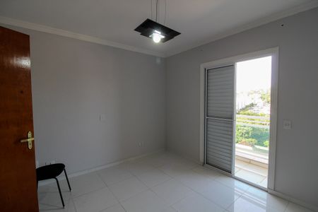 Casa para alugar com 95m², 2 quartos e 2 vagasQuarto 1