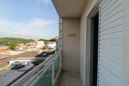 Casa para alugar com 95m², 2 quartos e 2 vagasQuarto 1