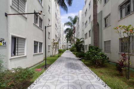 Apartamento para alugar com 42m², 2 quartos e 1 vaga Apartamento para alugar com 42m², 2 quartos e 1 vagaÁrea Comum