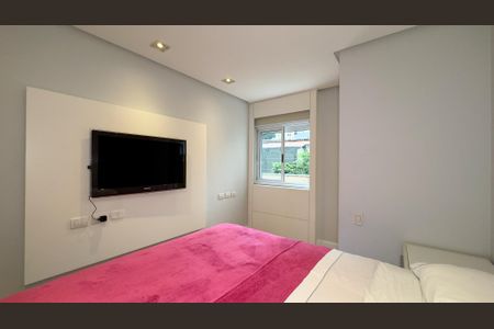 Apartamento para alugar com 240m², 5 quartos e 4 vagasQuarto 4 - Suíte