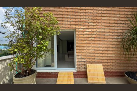 Apartamento para alugar com 240m², 5 quartos e 4 vagasÁrea comum