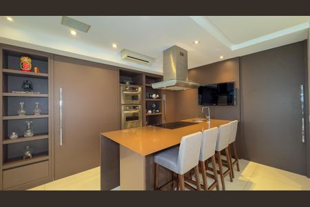 Apartamento para alugar com 240m², 5 quartos e 4 vagasSala de Jantar